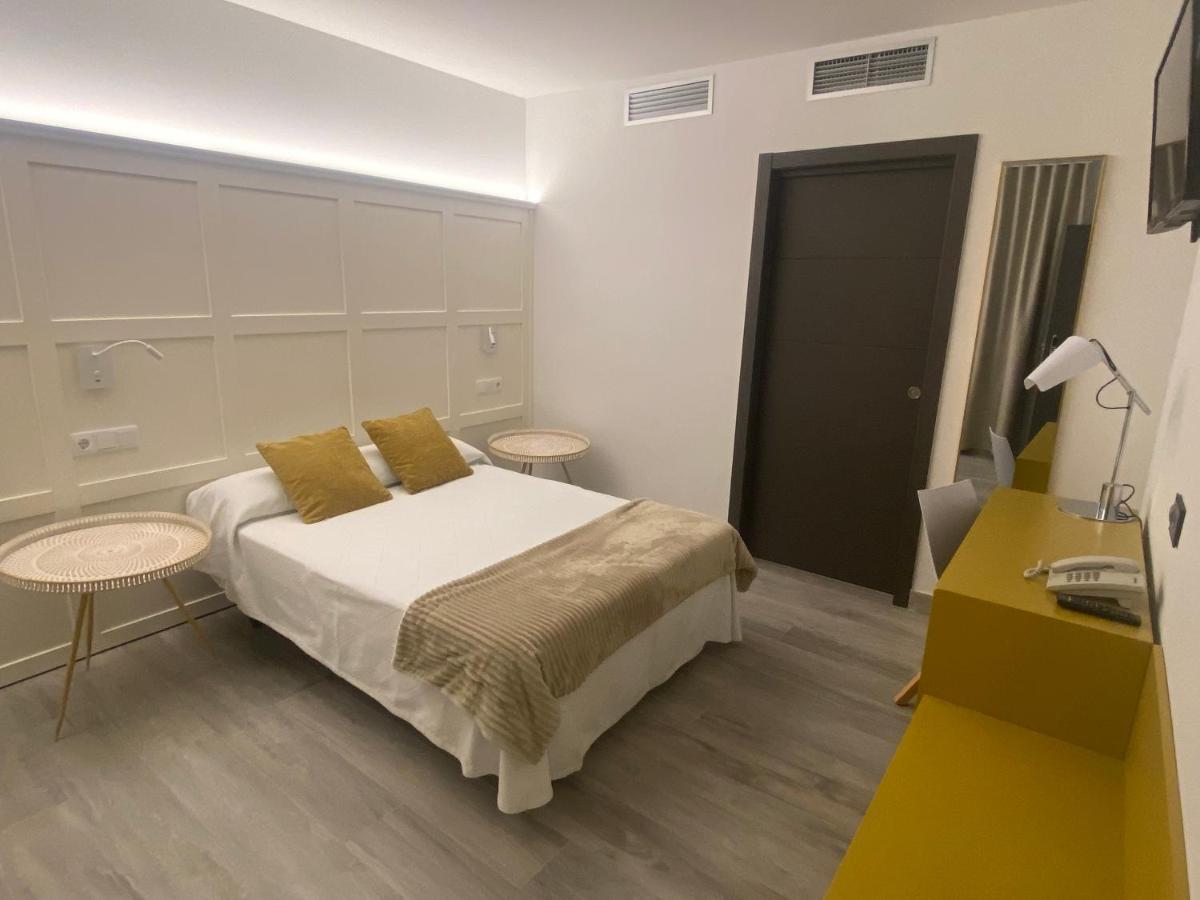 Hotel Lusitania, Centro Ciudad, Parking Privado Mérida Exteriör bild