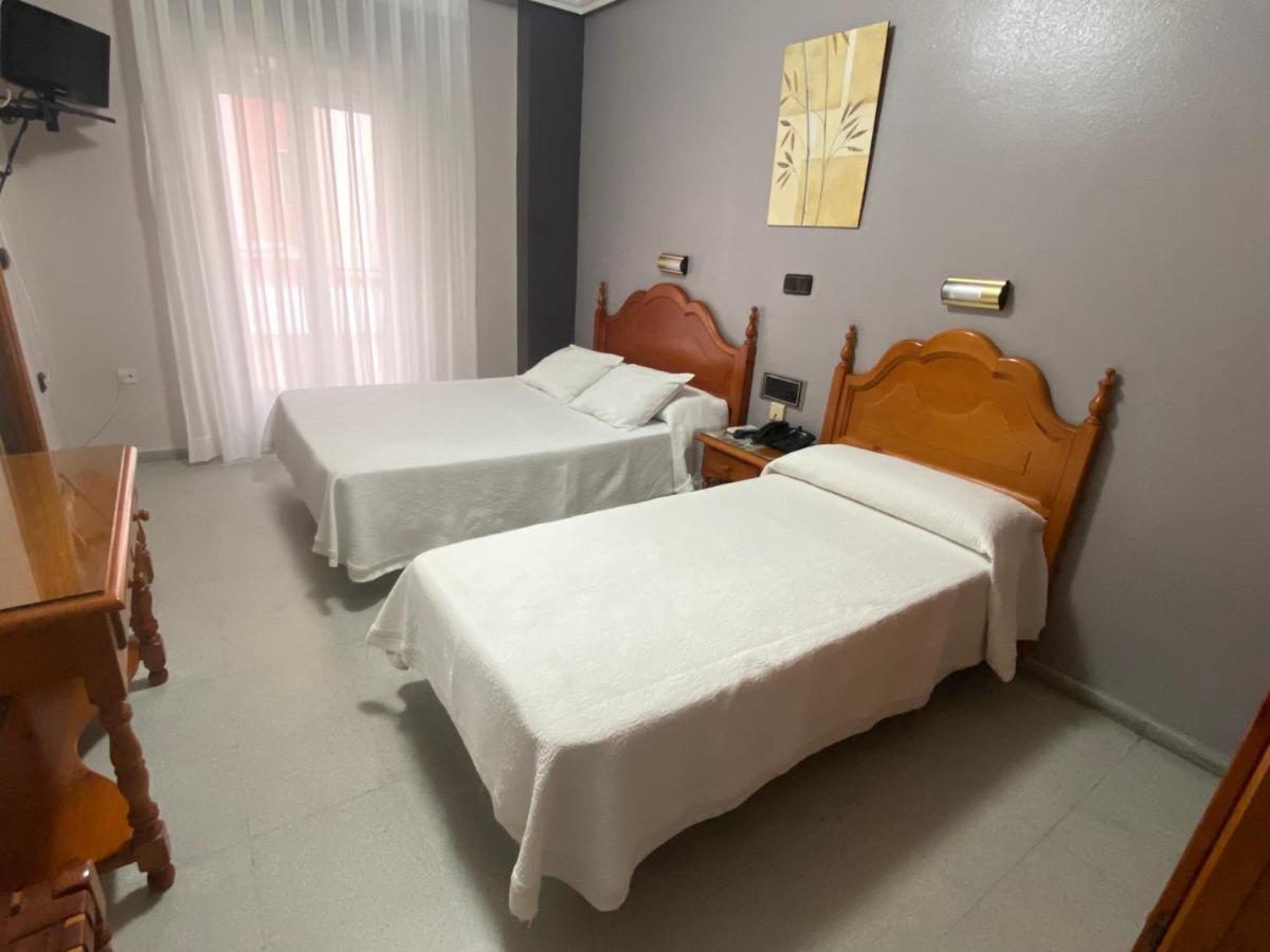 Hotel Lusitania, Centro Ciudad, Parking Privado Mérida Exteriör bild