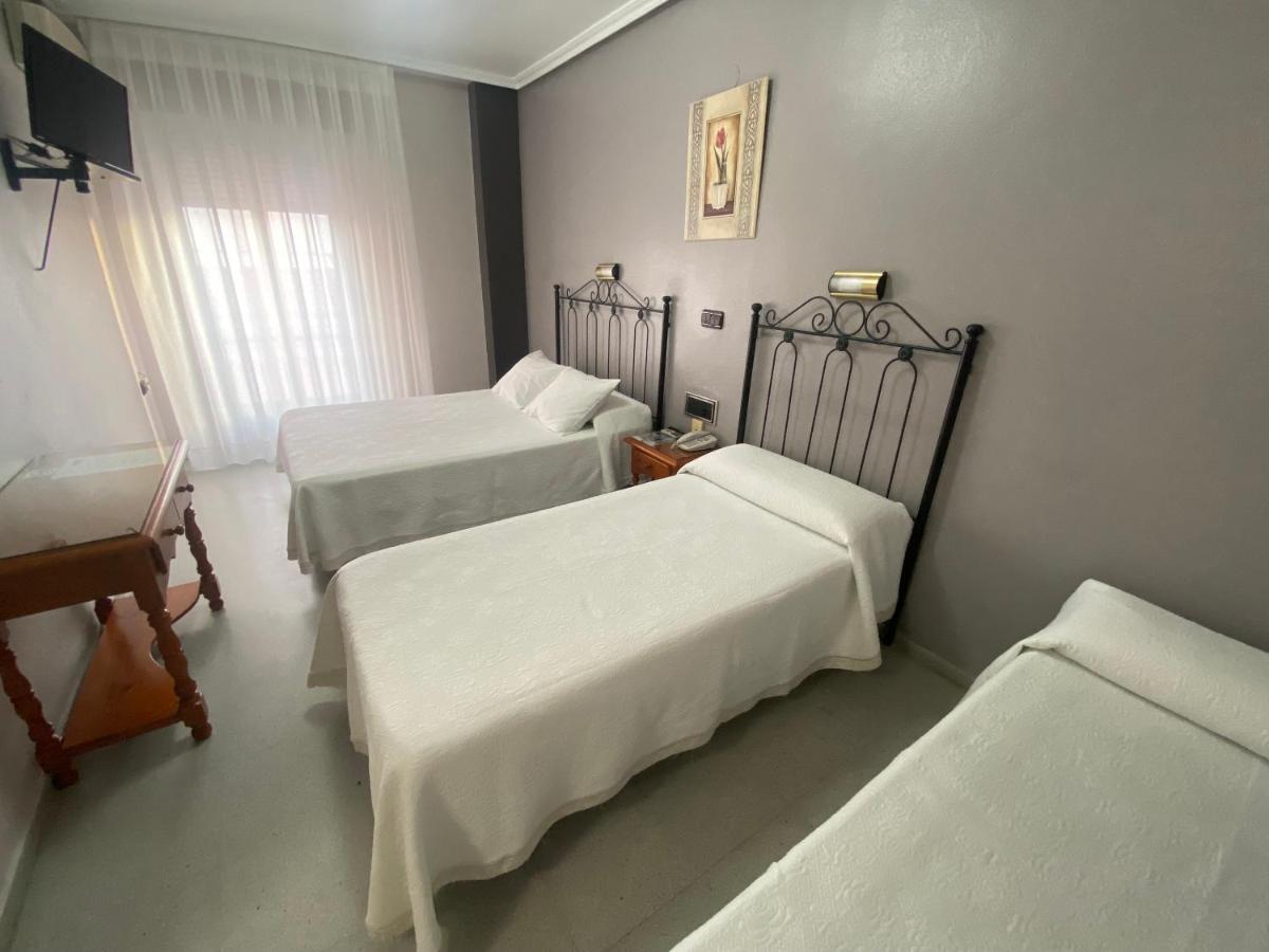 Hotel Lusitania, Centro Ciudad, Parking Privado Mérida Exteriör bild